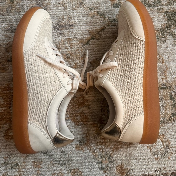 J.Crew Factory Womens Ivory Sneakers. - Picture 5 of 15